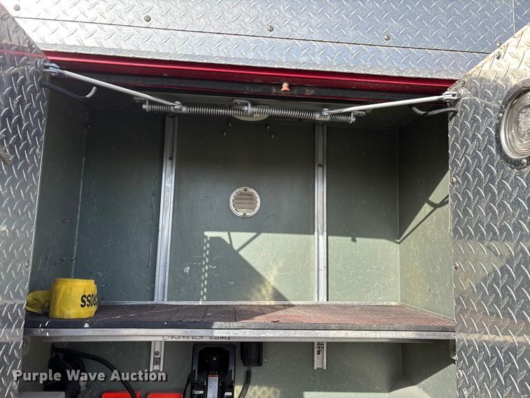 image for item ED2334 1993 Mack MR688P pumper fire truck