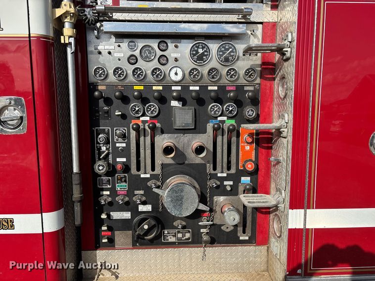 image for item ED2334 1993 Mack MR688P pumper fire truck
