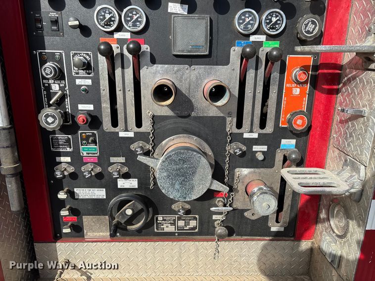 image for item ED2334 1993 Mack MR688P pumper fire truck