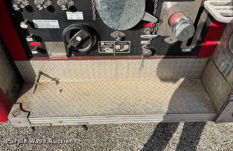 image for item ED2334 1993 Mack MR688P pumper fire truck