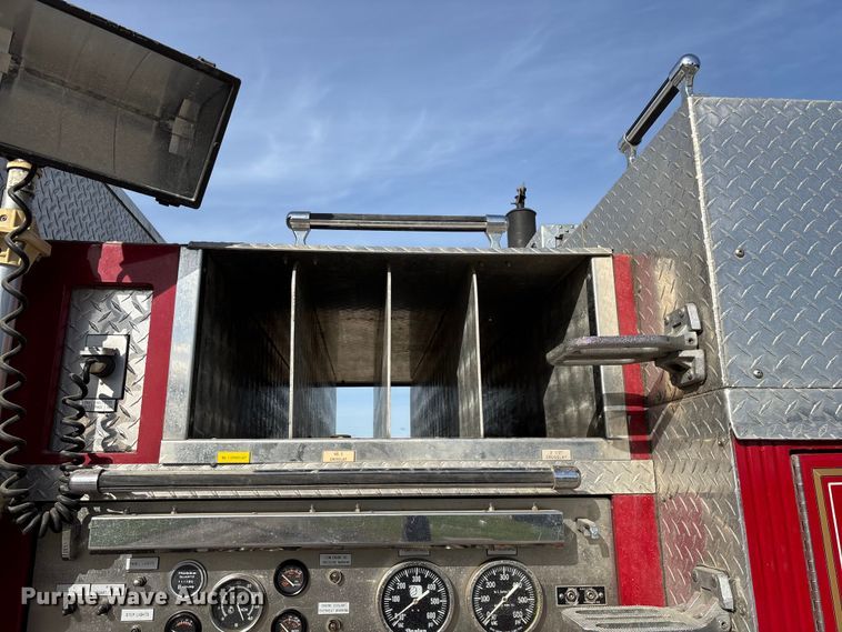 image for item ED2334 1993 Mack MR688P pumper fire truck