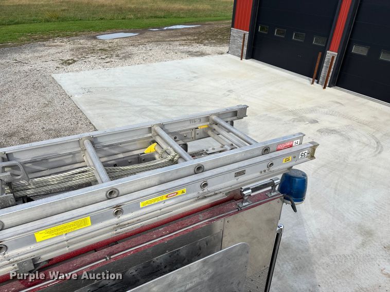 image for item ED2334 1993 Mack MR688P pumper fire truck