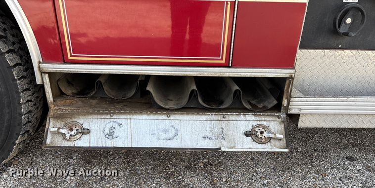 image for item ED2334 1993 Mack MR688P pumper fire truck