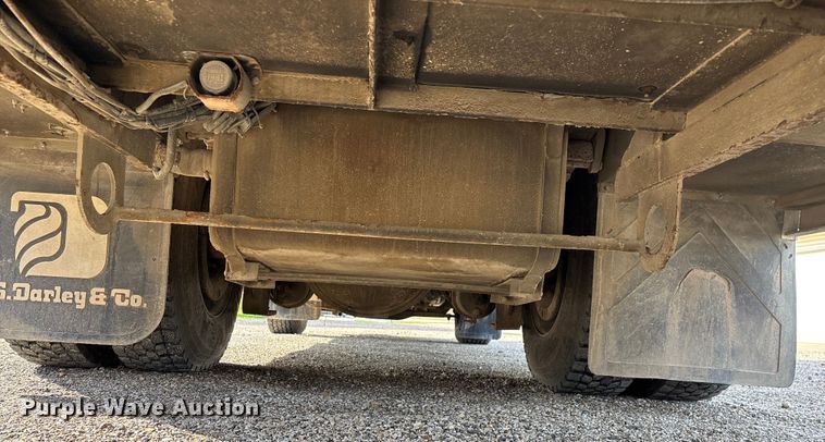 image for item ED2334 1993 Mack MR688P pumper fire truck