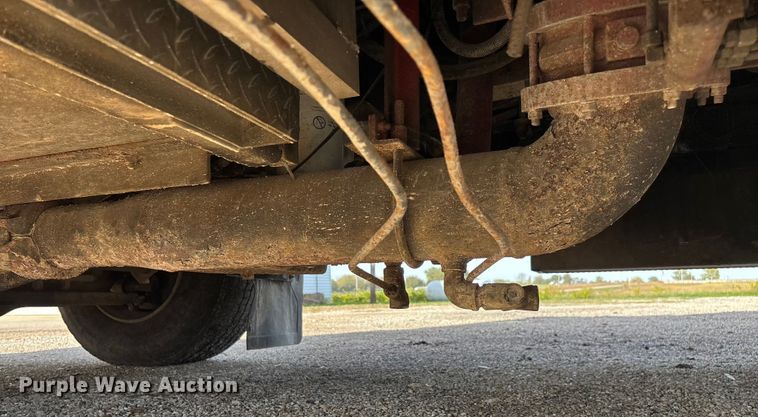 image for item ED2334 1993 Mack MR688P pumper fire truck