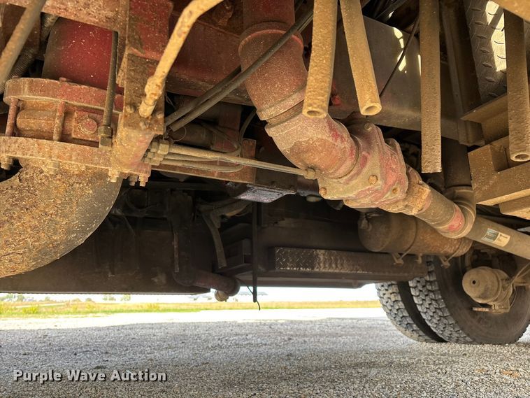 image for item ED2334 1993 Mack MR688P pumper fire truck