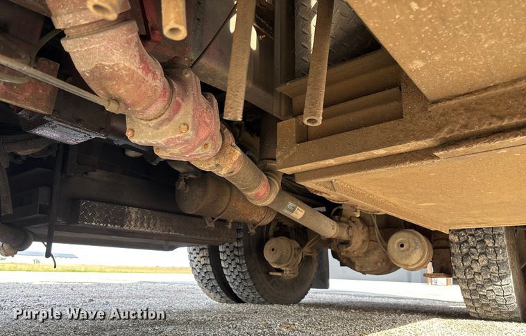 image for item ED2334 1993 Mack MR688P pumper fire truck