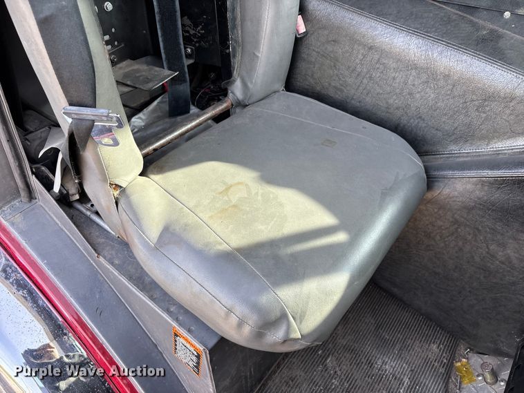 image for item ED2334 1993 Mack MR688P pumper fire truck