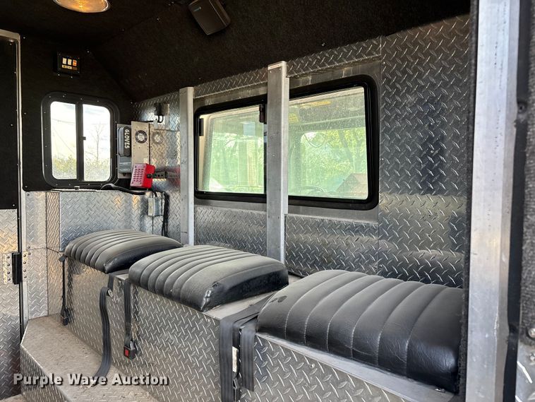 image for item ED2334 1993 Mack MR688P pumper fire truck