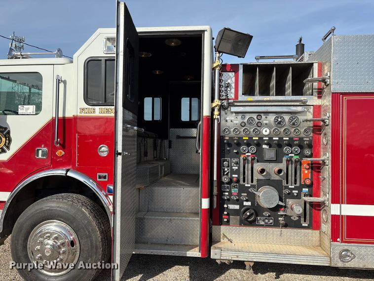 image for item ED2334 1993 Mack MR688P pumper fire truck