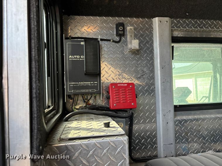 image for item ED2334 1993 Mack MR688P pumper fire truck