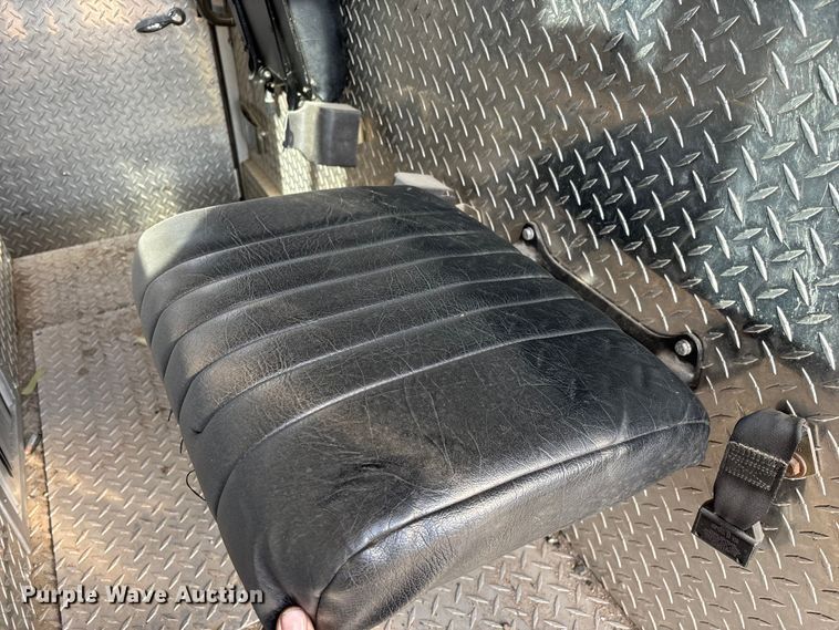 image for item ED2334 1993 Mack MR688P pumper fire truck