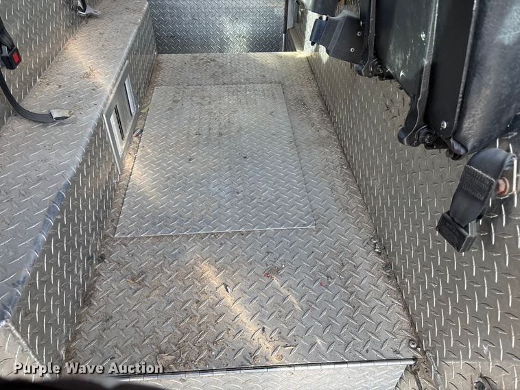 image for item ED2334 1993 Mack MR688P pumper fire truck