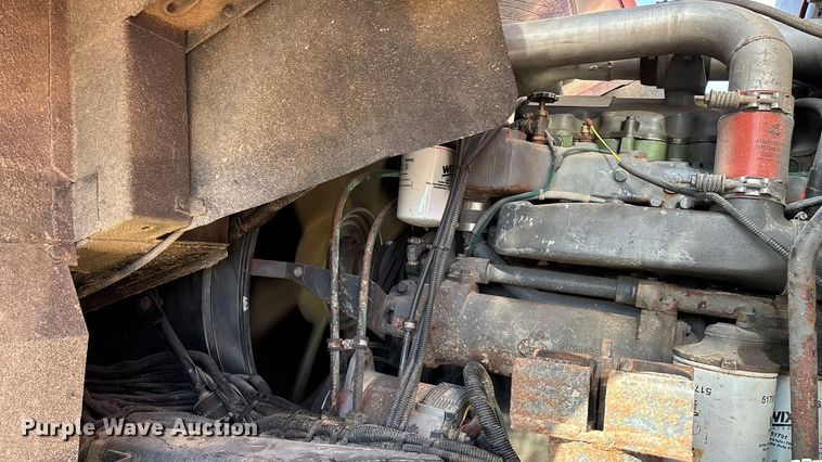 image for item ED2334 1993 Mack MR688P pumper fire truck