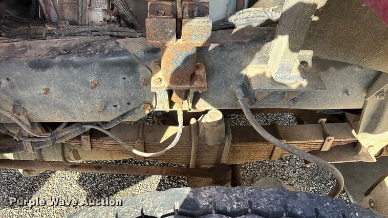 image for item ED2334 1993 Mack MR688P pumper fire truck