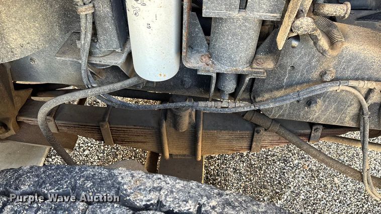 image for item ED2334 1993 Mack MR688P pumper fire truck