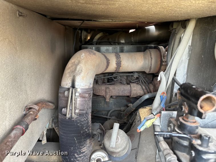 image for item ED2334 1993 Mack MR688P pumper fire truck