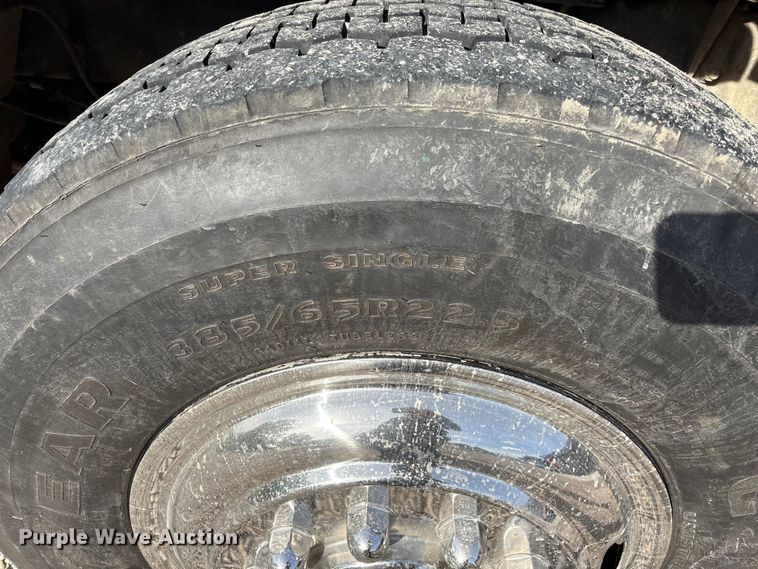 image for item ED2334 1993 Mack MR688P pumper fire truck