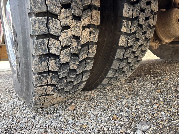 image for item ED2334 1993 Mack MR688P pumper fire truck