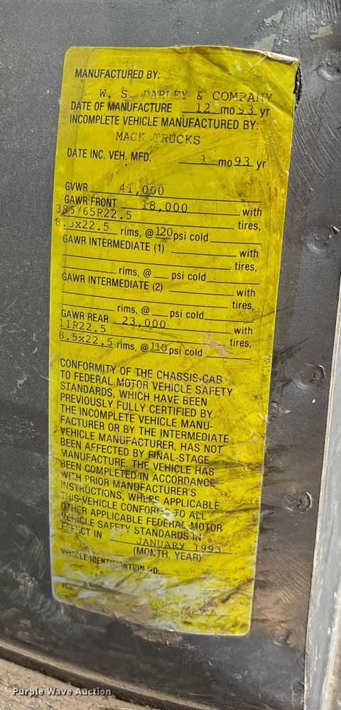 image for item ED2334 1993 Mack MR688P pumper fire truck