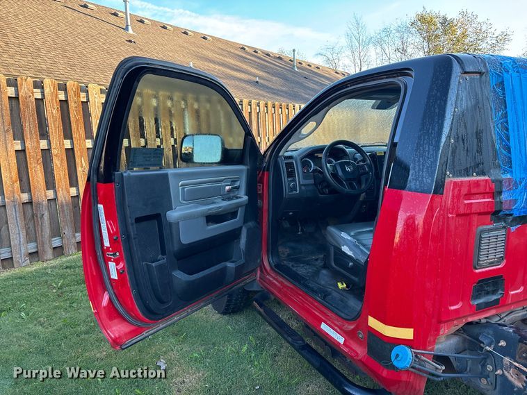 image for item ED2338 2013 RAM 4500 truck cab and chassis