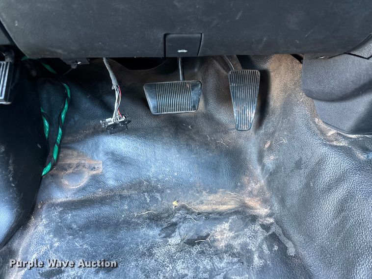 image for item ED2338 2013 RAM 4500 truck cab and chassis