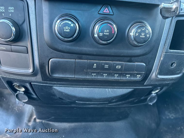 image for item ED2338 2013 RAM 4500 truck cab and chassis