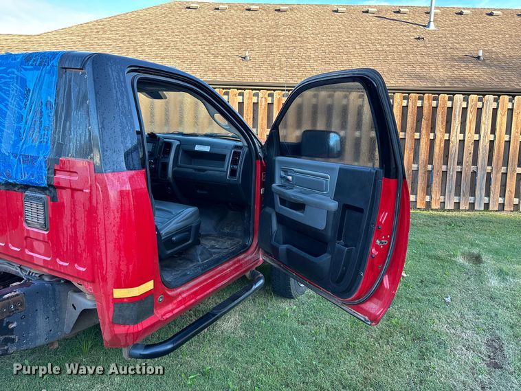 image for item ED2338 2013 RAM 4500 truck cab and chassis
