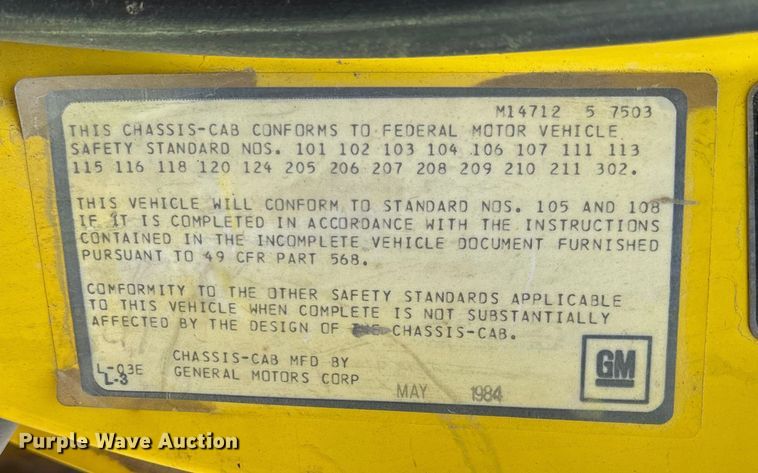 image for item EE4202 1984 GMC 7000 bucket truck