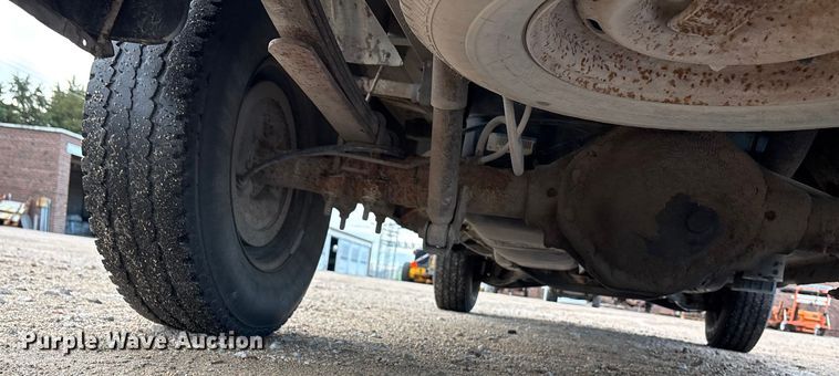 image for item EE4207 1998 Dodge Ram 1500 pickup truck