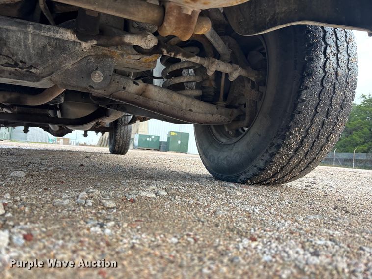 image for item EE4207 1998 Dodge Ram 1500 pickup truck