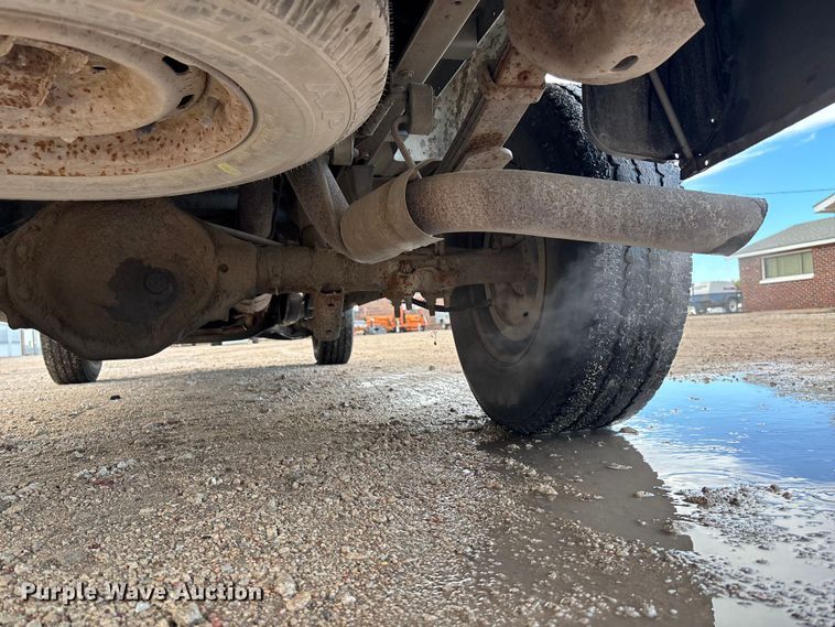 image for item EE4207 1998 Dodge Ram 1500 pickup truck