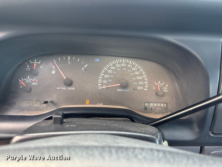 image for item EE4207 1998 Dodge Ram 1500 pickup truck