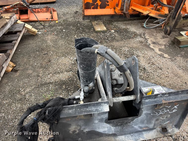 image for item EE4215 Bobcat skid steer breaker