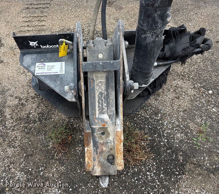 image for item EE4215 Bobcat skid steer breaker