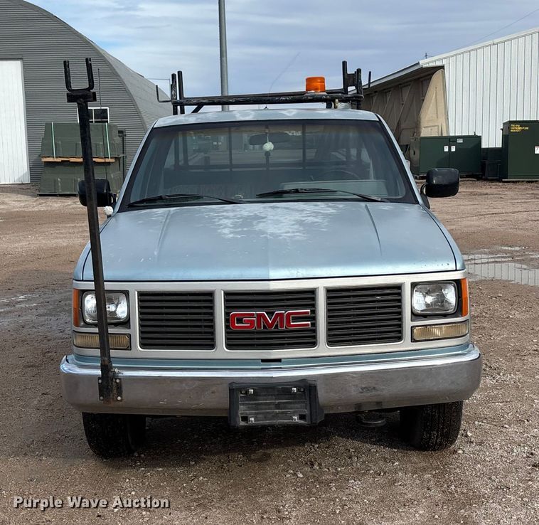 image for item EE4234 1989 GMC Sierra C1500 utility bed pickup truck