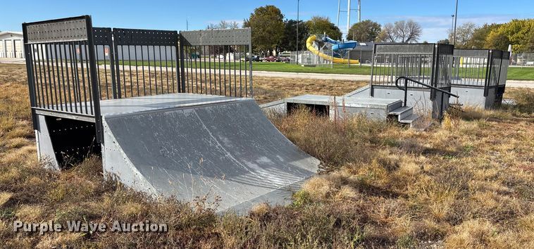 image for item EE4239 Skatewave modular skate park system