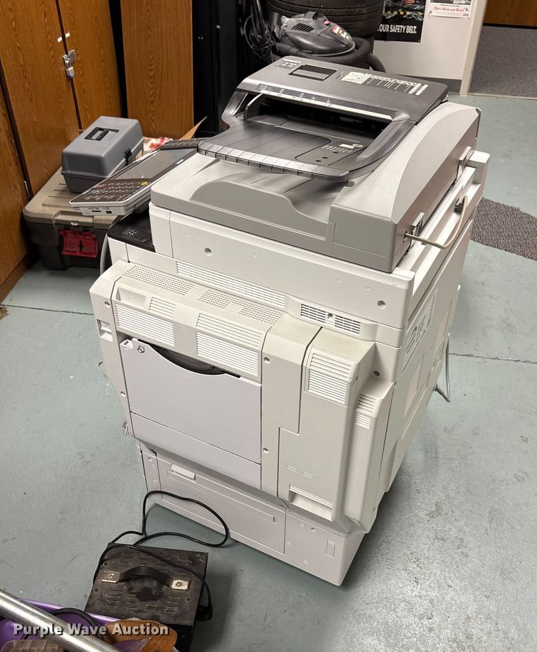 image for item EE4241 Savin MPC4502 copier
