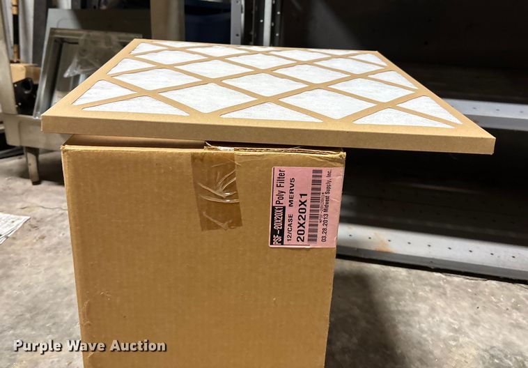 image for item EE4246 (102) air filters