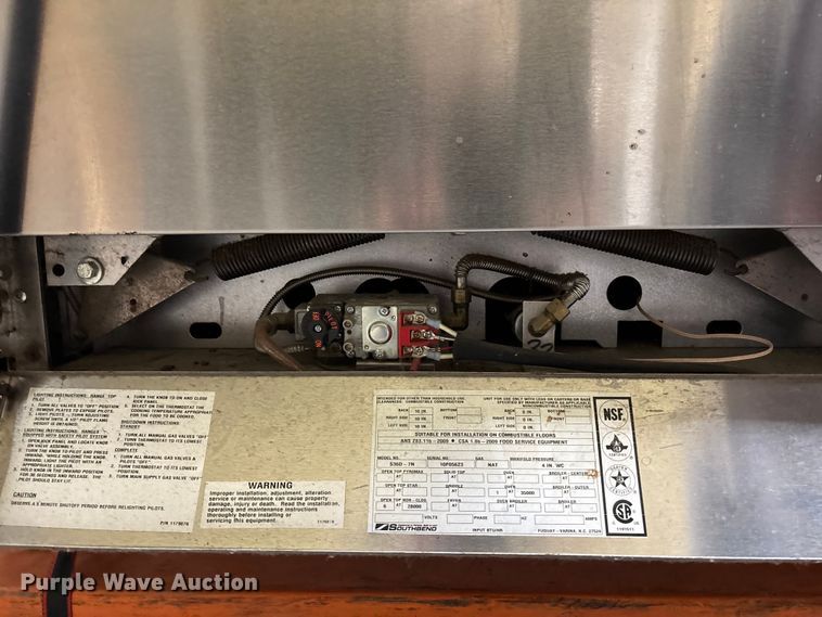 image for item EE4247 (3) ovens