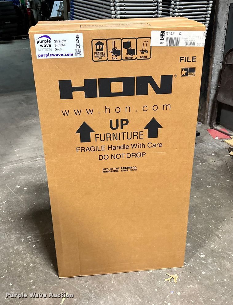 image for item EE4249 (3) Hon filing cabinets