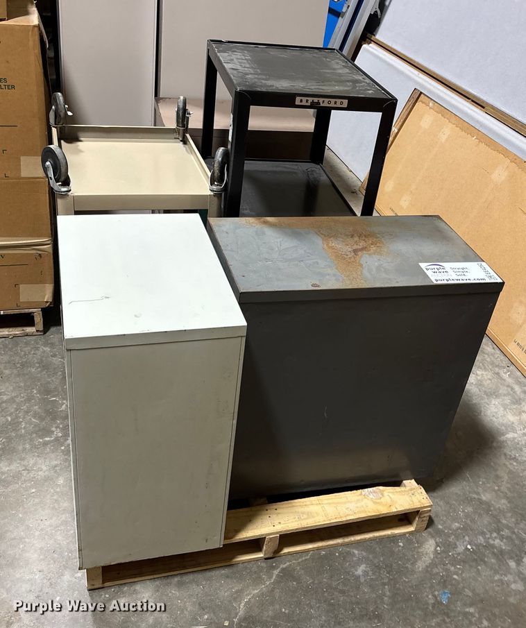 image for item EE4252 Office supplies