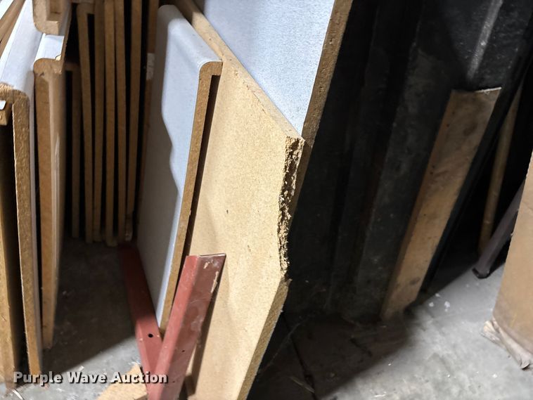 image for item EE4253 Approximately 21 laminate counter tops