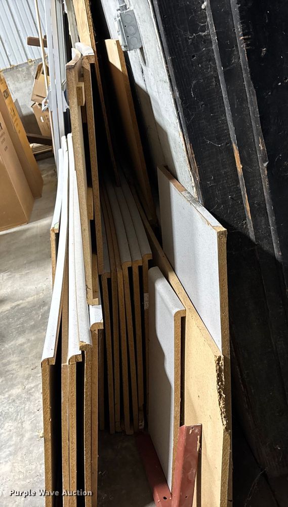 image for item EE4253 Approximately 21 laminate counter tops