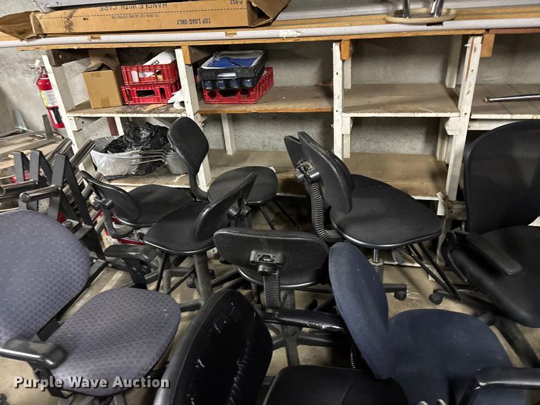 image for item EE4259 Approximately 50 chairs