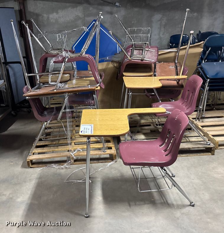 image for item EE4260 Approximately 30 desks