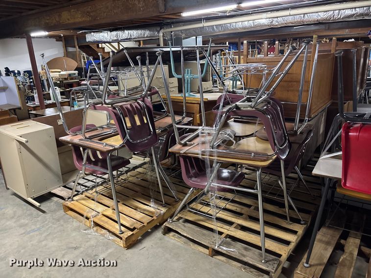 image for item EE4260 Approximately 30 desks