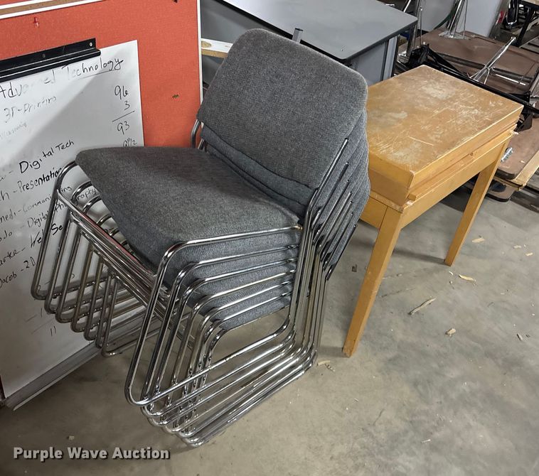 image for item EE4262 Approximately 60 chairs