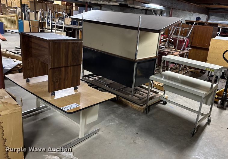 image for item EE4266 Office furniture