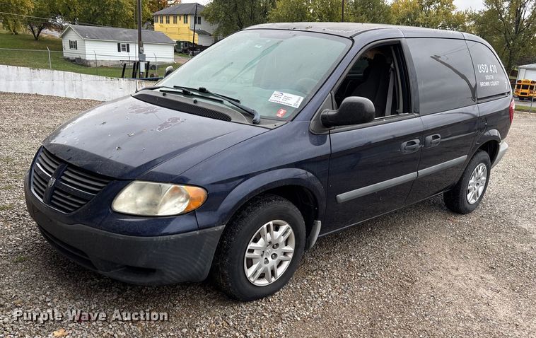 image for item EE4269 2005 Dodge Grand Caravan van